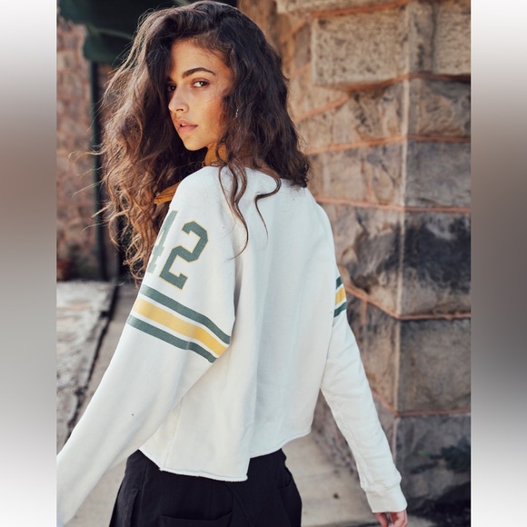 Retrobrand | Retro Sport Sweatshirt | Medium - Picture 3 of 16